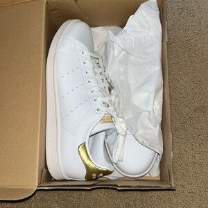 Adidas white & gold , 7.5 women size